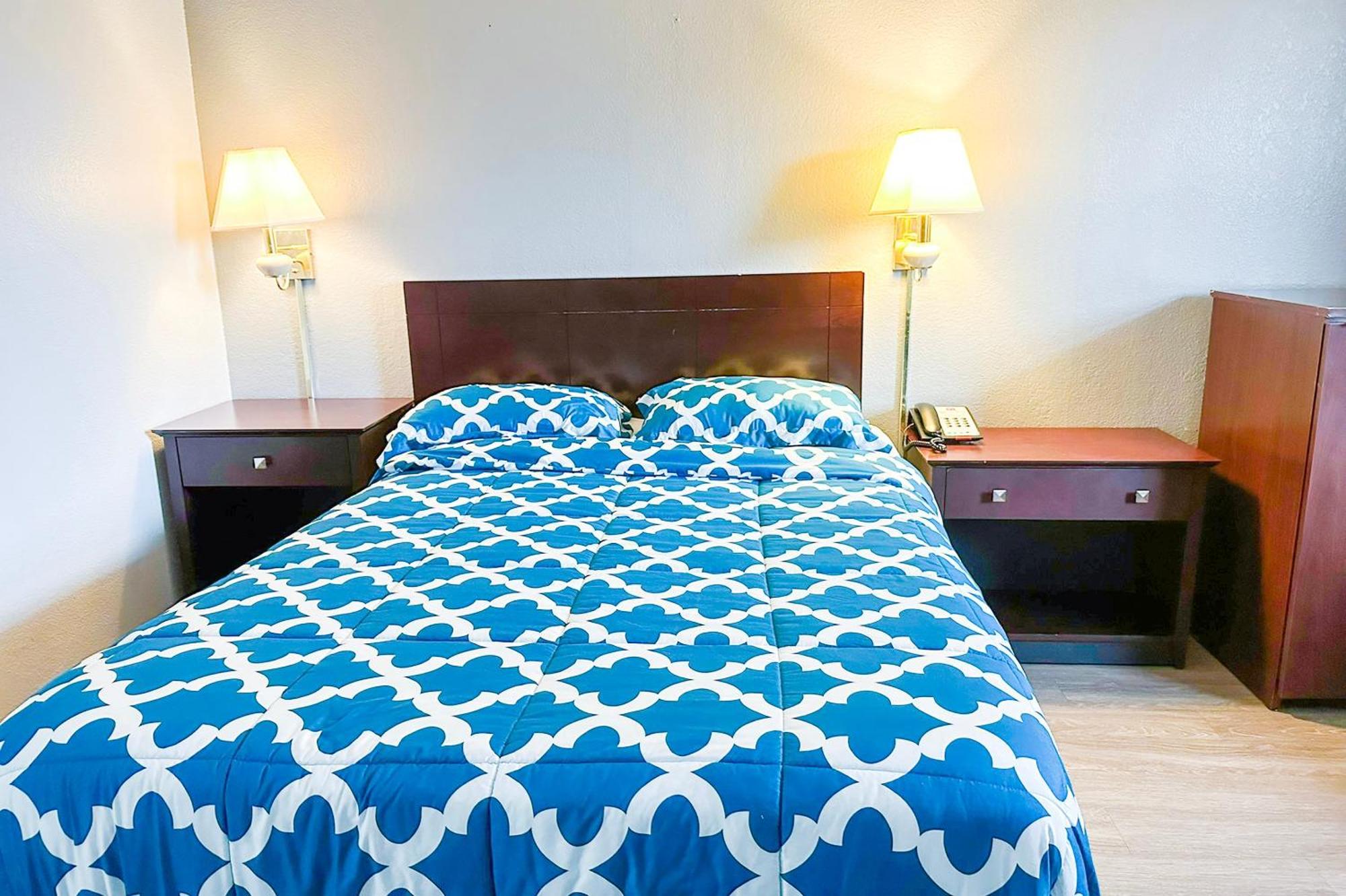 Happy Stay Inn Madisonville I-69 By Oyo ภายนอก รูปภาพ
