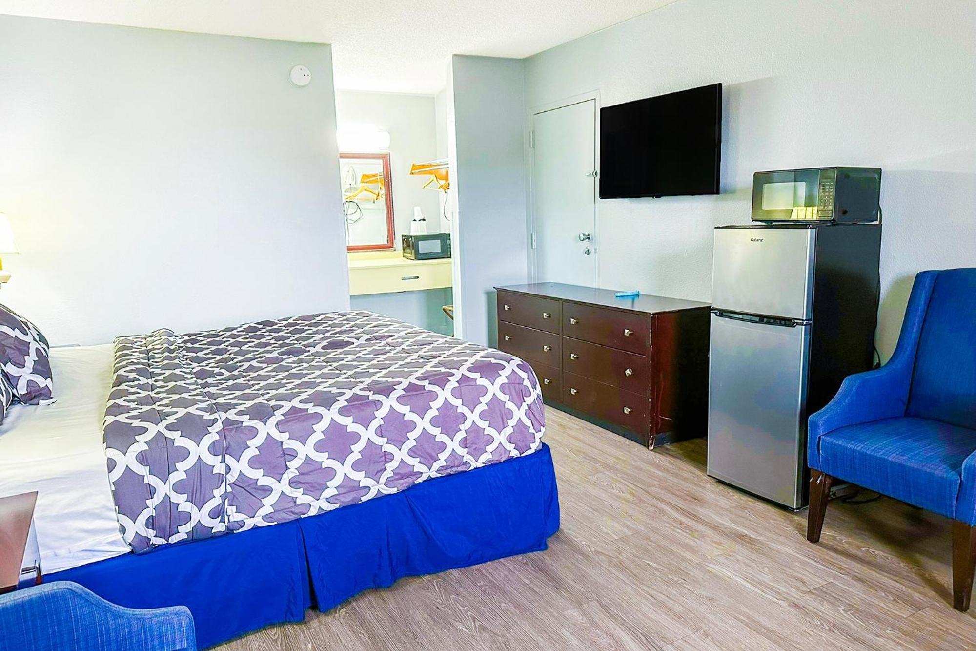 Happy Stay Inn Madisonville I-69 By Oyo ภายนอก รูปภาพ