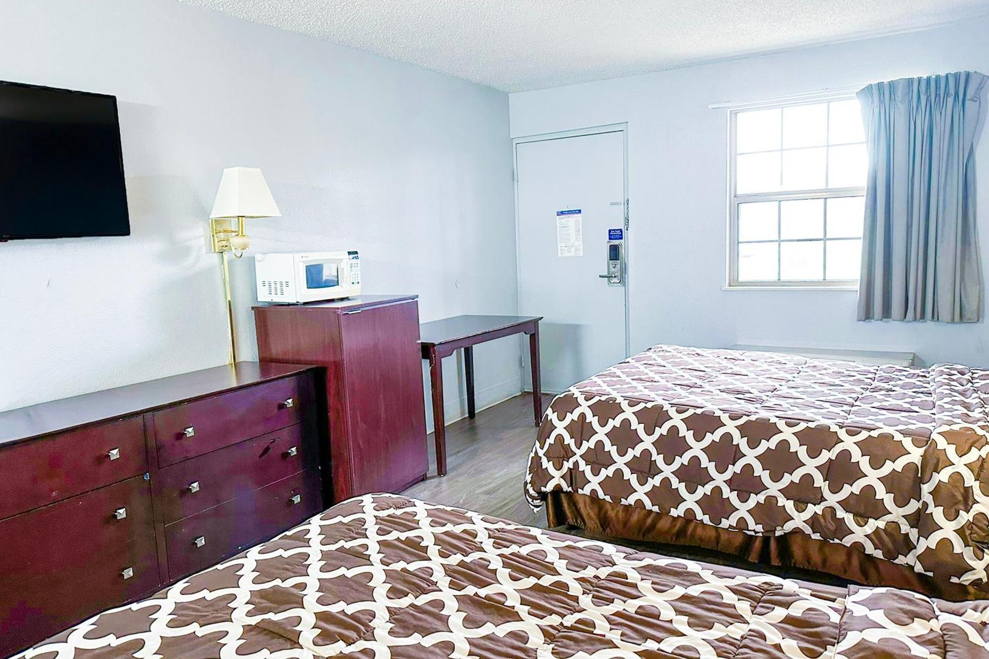 Happy Stay Inn Madisonville I-69 By Oyo ภายนอก รูปภาพ