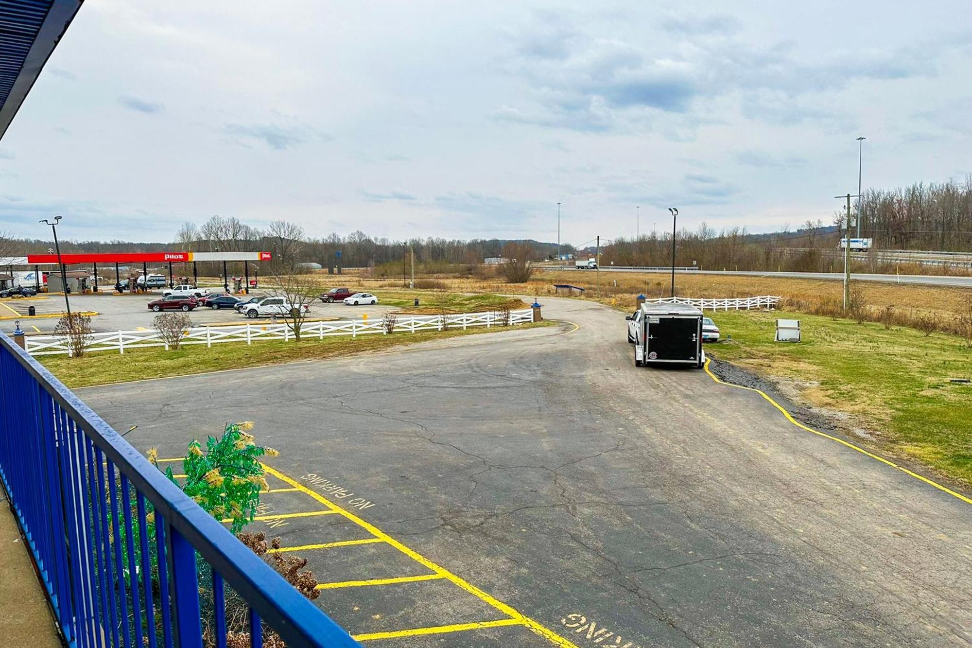 Happy Stay Inn Madisonville I-69 By Oyo ภายนอก รูปภาพ