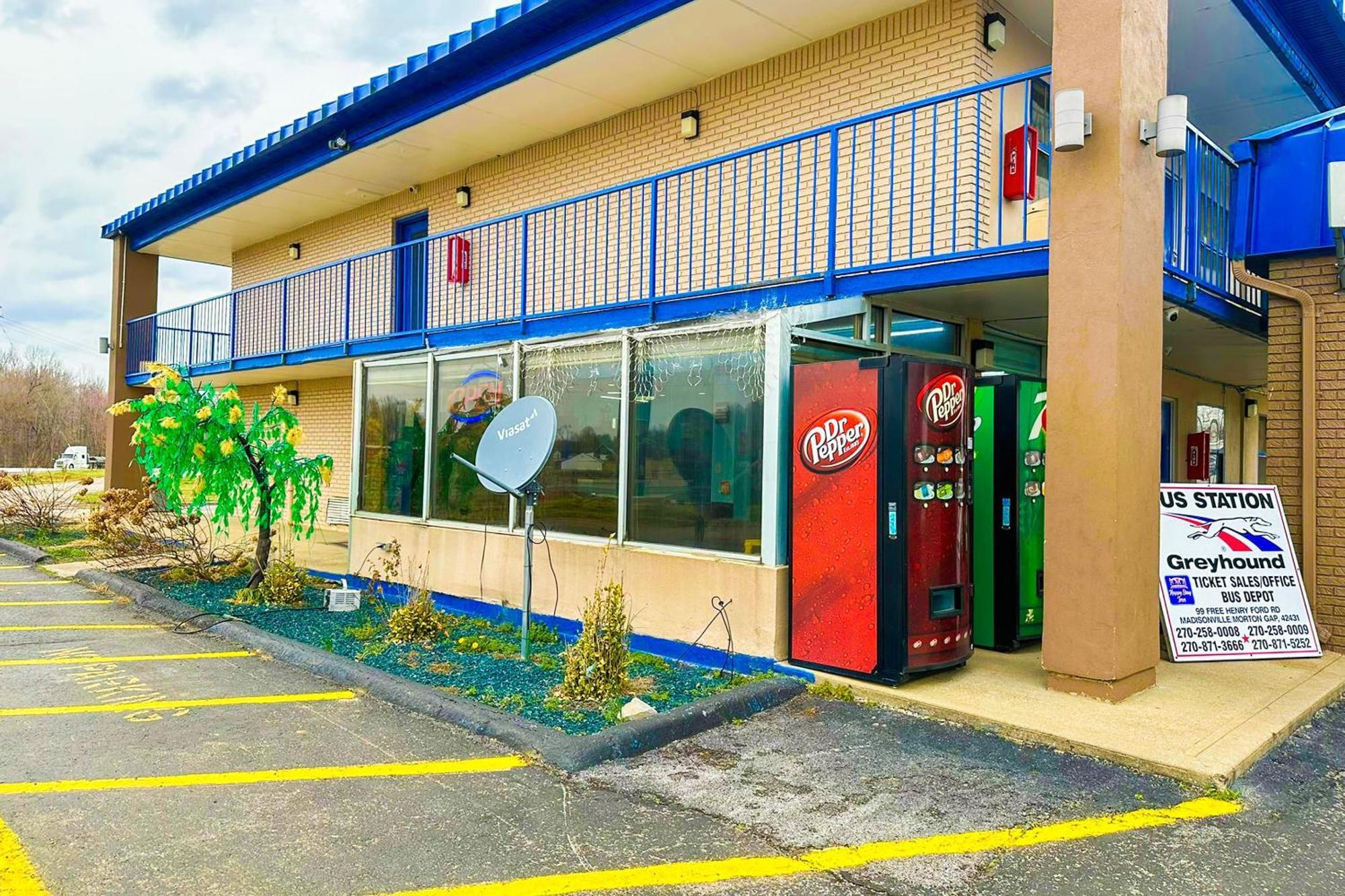 Happy Stay Inn Madisonville I-69 By Oyo ภายนอก รูปภาพ